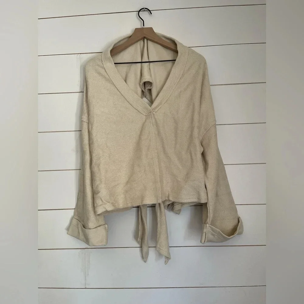 Nwot free people alyria solid pullover sweater